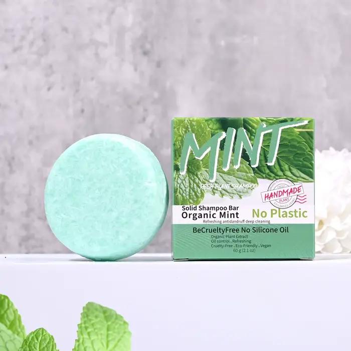 Shampoing à l'huile essentielle de menthe rafraîchissante