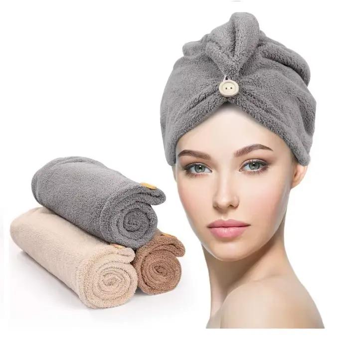 Serviette à cheveux boutonnée