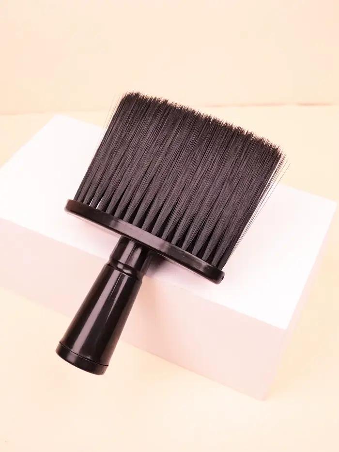 1 brosse à cheveux pour le cou