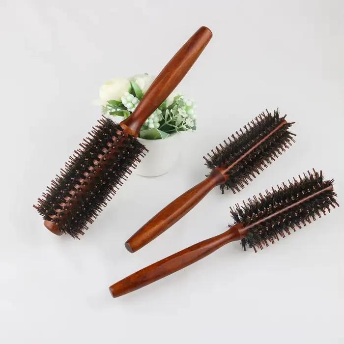 Brosse à cheveux dédiée au Salon