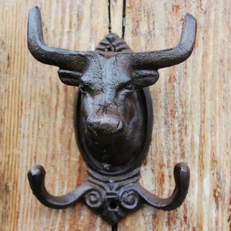 Tête de cerf en fonte rétro pour vêtements, crochet de suspension pour chapeau, Style européen, ferronnerie pour la maison, tête de vache, Double crochets, décoration murale