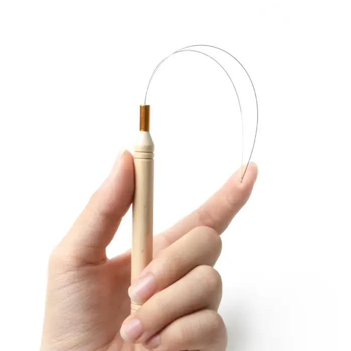 Micro anneaux, outil de boucle, enfileur de boucle, aiguille de traction utilisée avec une pince à c