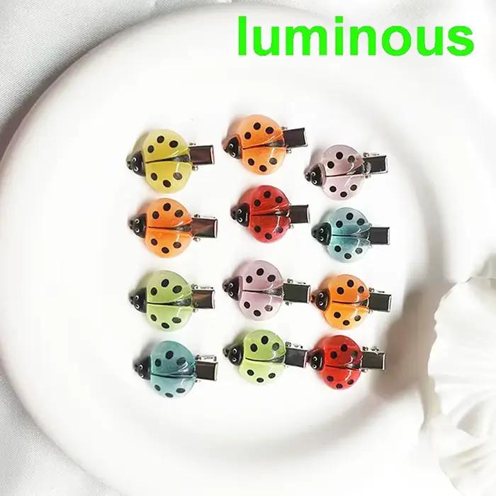 Pinces à cheveux coccinelle simulées frappantes, 10 pièces, accessoires inhabituels d'inspiration an