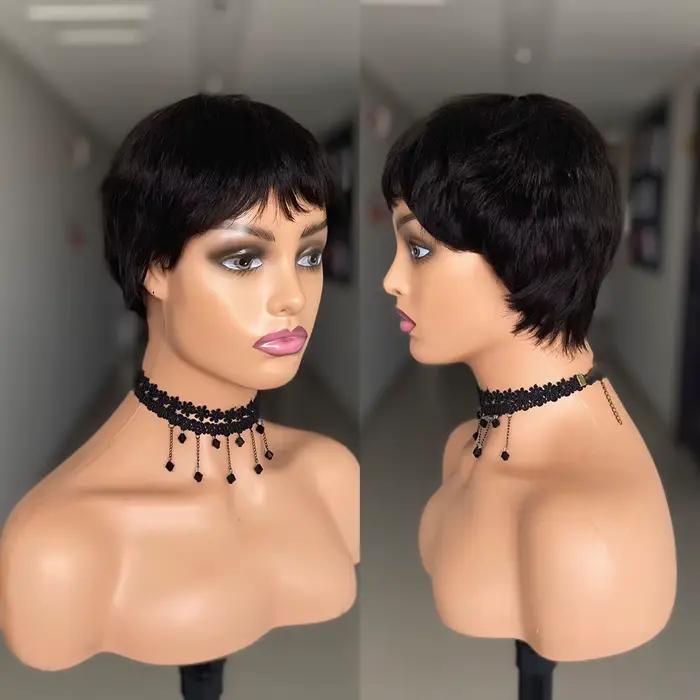 Perruques de cheveux humains droites courtes couleur naturelle cheveux brésiliens Remy coupe de luti
