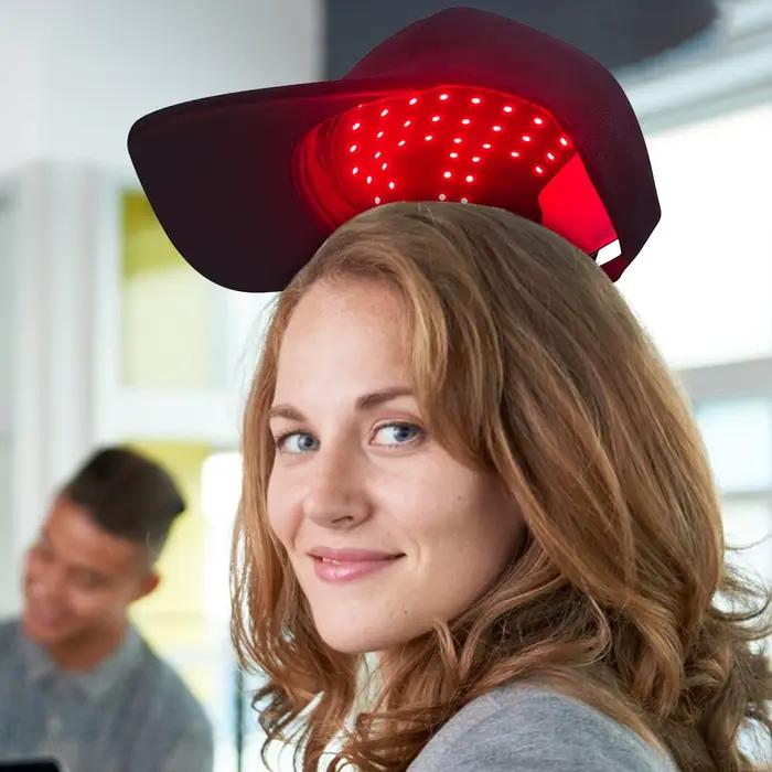 Casque de thérapie par lumière rouge LED