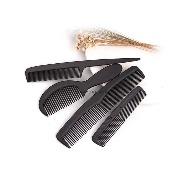 Ensemble d'accessoires de barbier noirs