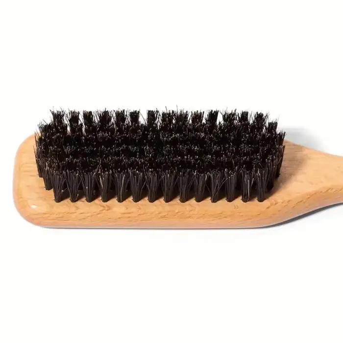 Brosse à cheveux en poils de sanglier pour chignon élégant en queue de cheval et lissage