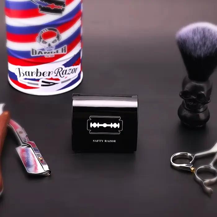 Boîte de rangement pour objets tranchants de barbier