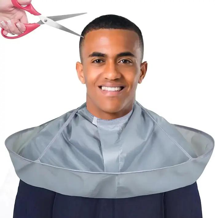 Cape de barbier professionnelle pour la coupe de cheveux