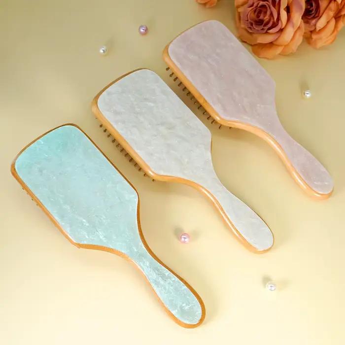 Brosse à cheveux scintillante