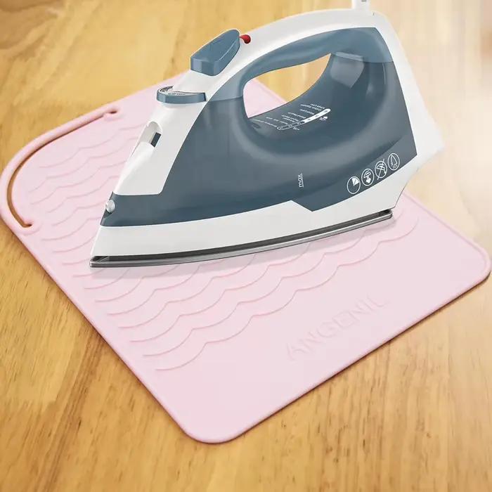 Tapis en silicone pour fer plat et étui de voyage pour outils de cheveux