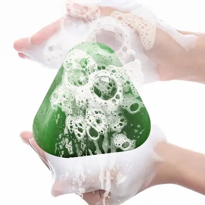 Savon Shampooing Solide aux Feuilles d'Arborevitaux : Combat Fortement les Pellicules