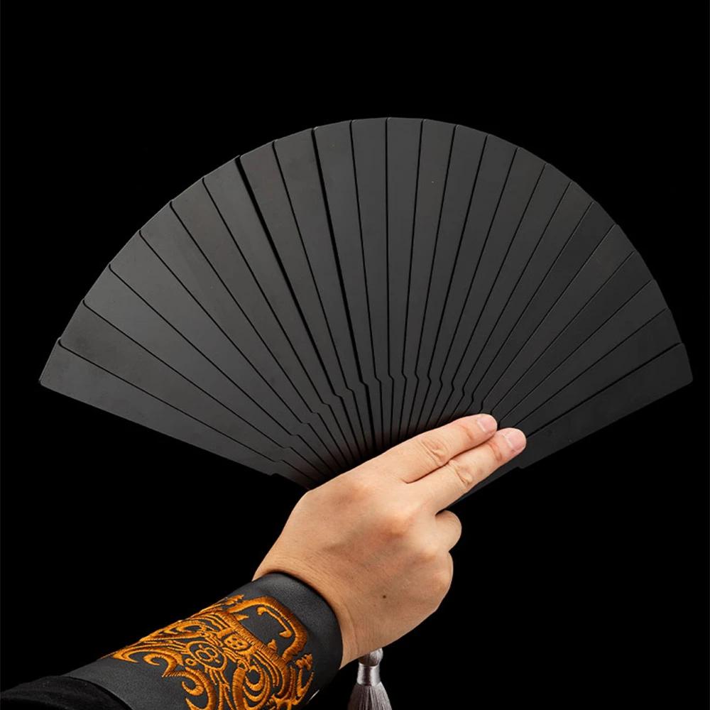 Éventail pliant en acier inoxydable noir, style chinois antique, en fer ajouré, portable, pour l'autodéfense